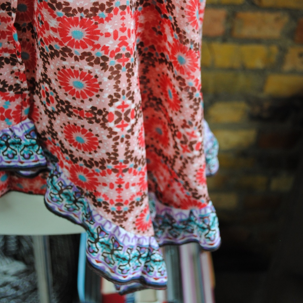 PATRONS OF PEACE Ruffle Trim Cami Tank - Picture 4 of 8